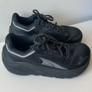 Altra Via Olympus Road Running Shoes